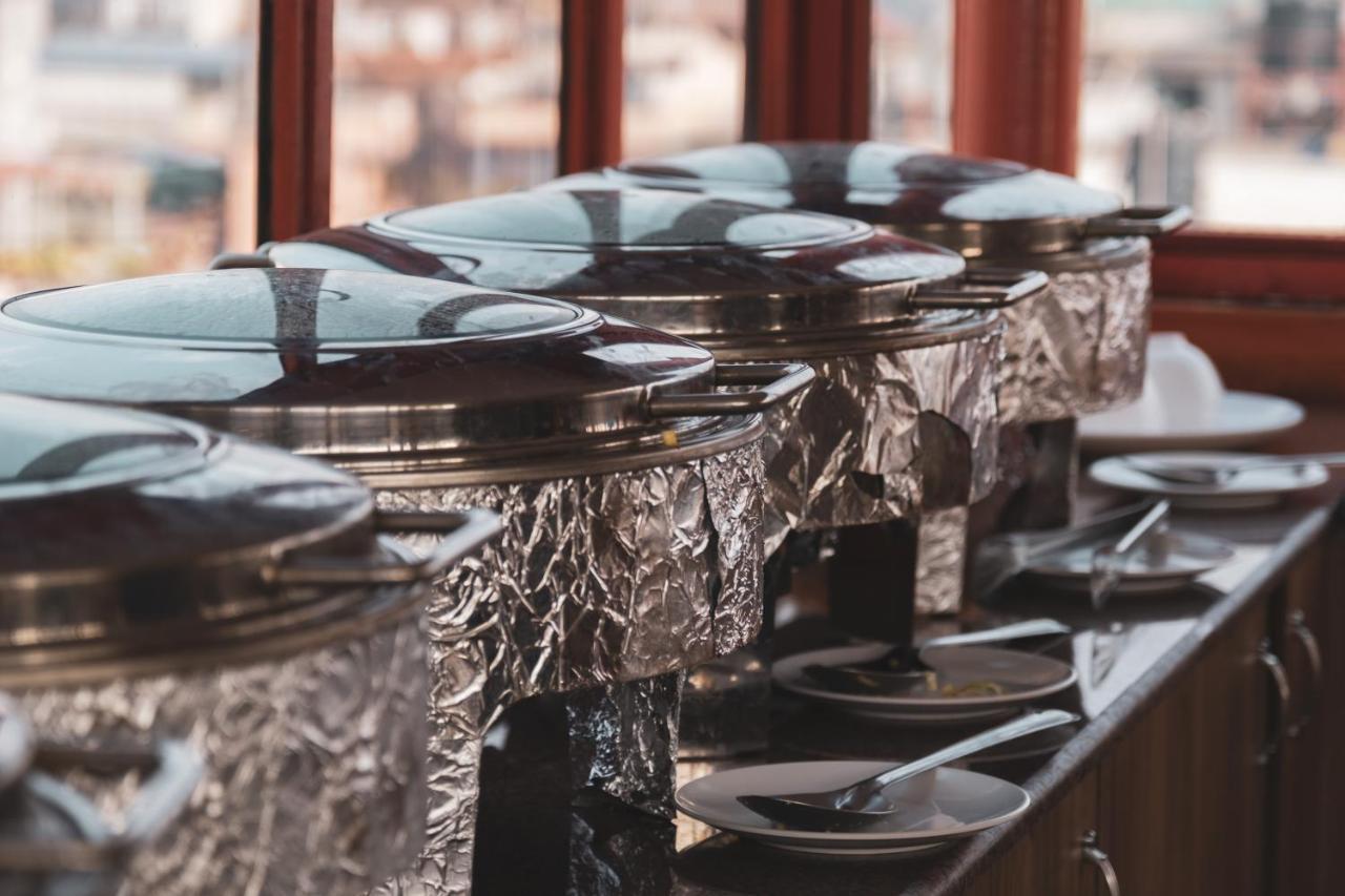 Nepalaya Hotel Kathmandu Ngoại thất bức ảnh