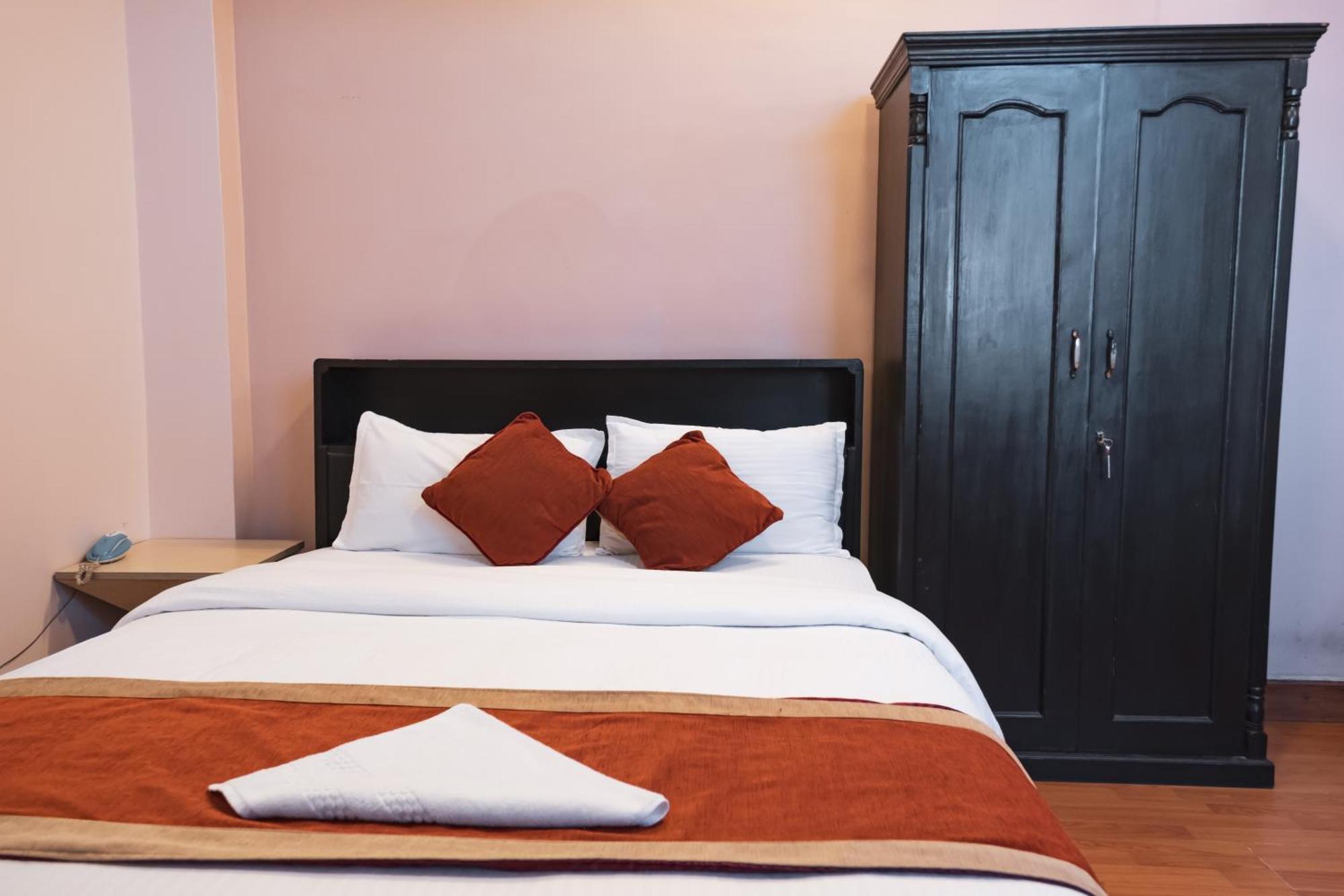 Nepalaya Hotel Kathmandu Ngoại thất bức ảnh