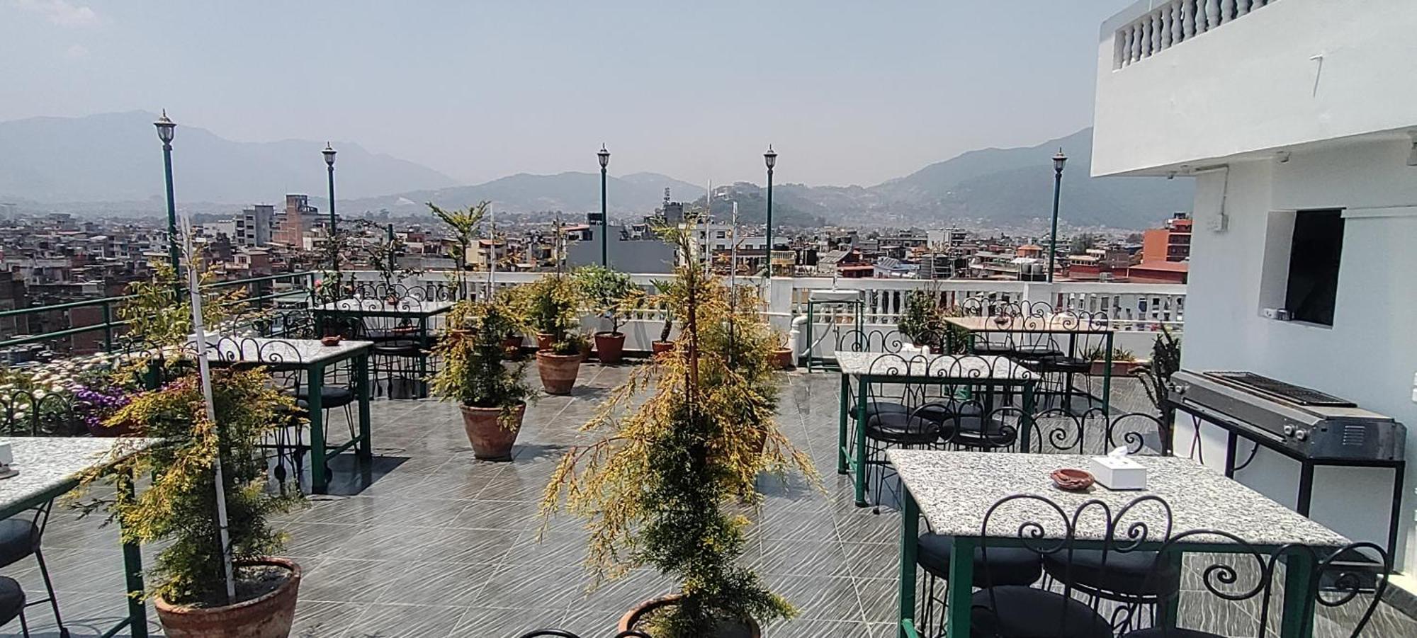 Nepalaya Hotel Kathmandu Ngoại thất bức ảnh