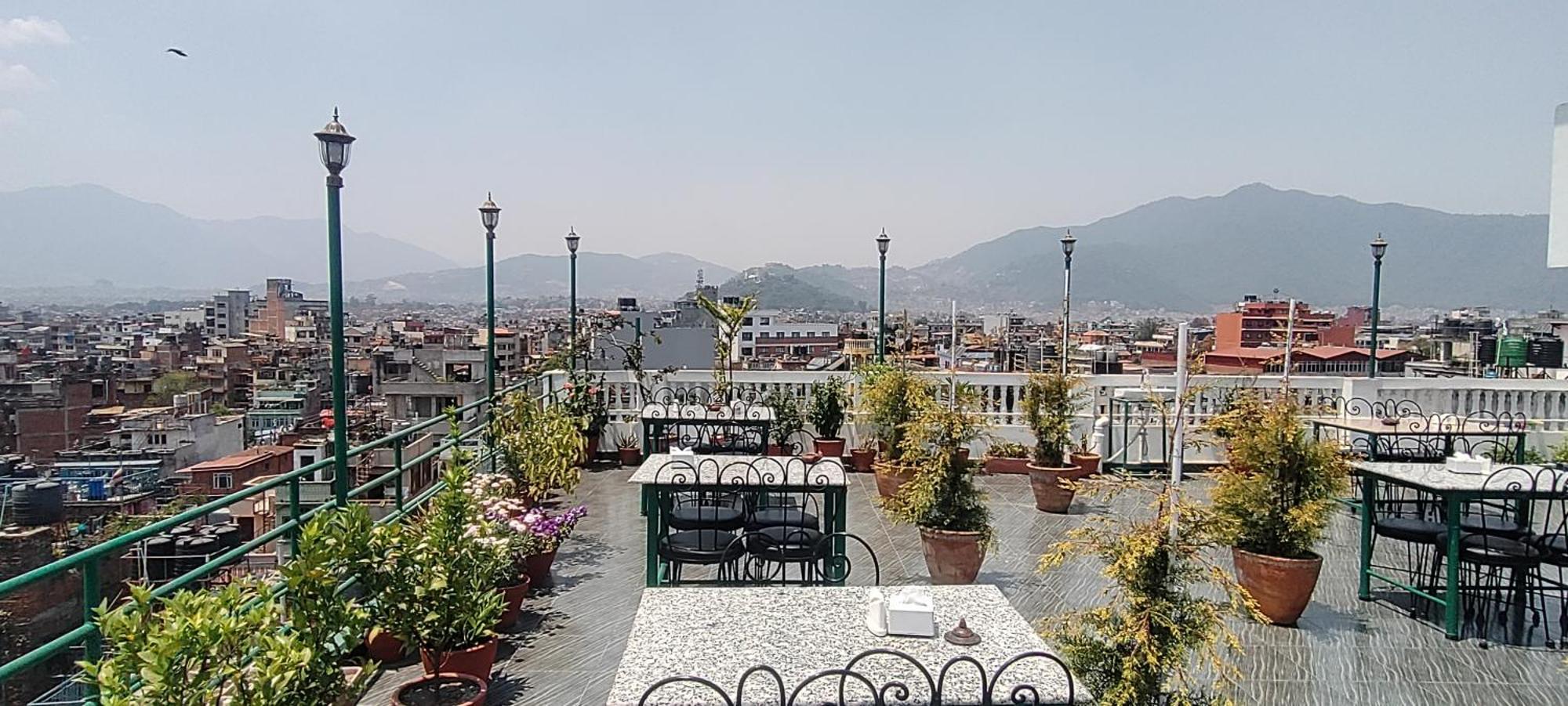 Nepalaya Hotel Kathmandu Ngoại thất bức ảnh